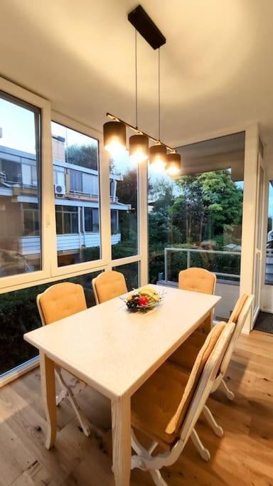 Renoviertes Reihenhaus Am Radweg In Lignano Vakantiehuis *
