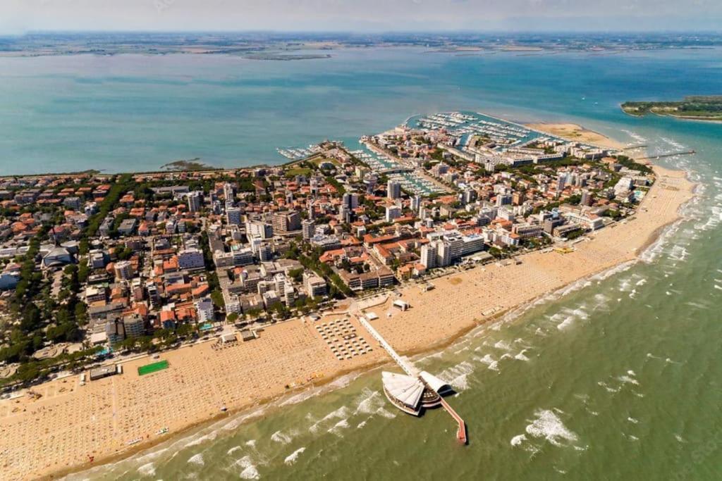 Renoviertes Reihenhaus Am Radweg In Lignano Vakantiehuis